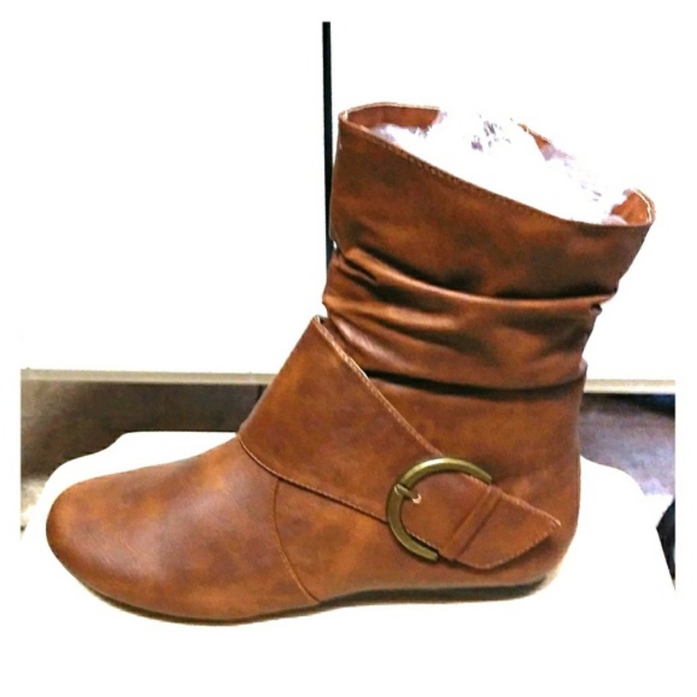 New Women's Selena-63 Stylish Anckle Boot W/buckle Accent-tan